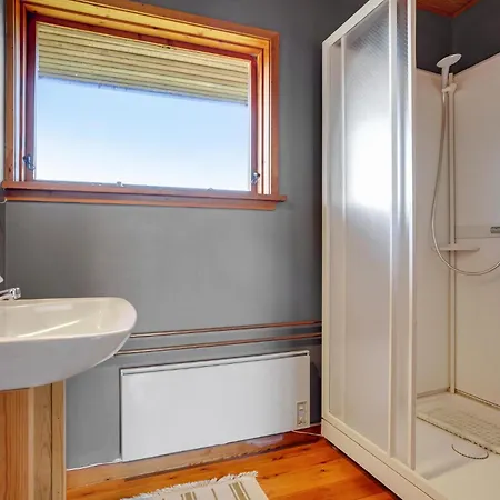 Three-bedroom In Vakantiehuis *