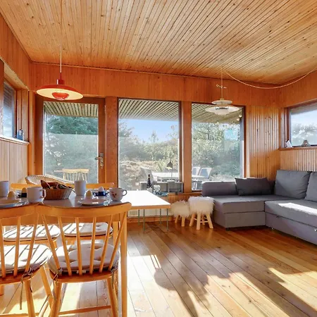 Three-bedroom In * Oksbøl